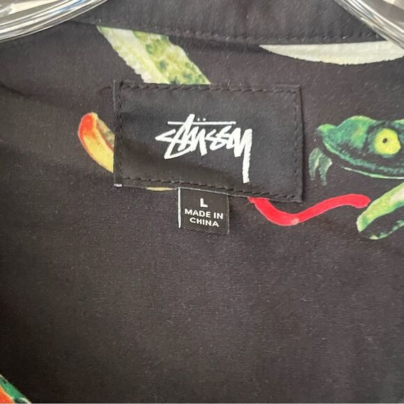 STÜSSY Shirt Button Down Shirt Skull Pattern in Black size large - Picture 4 of 9